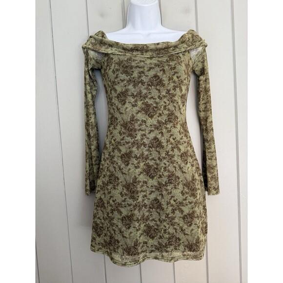 Urban Outfitters Isla Dress S Small Off The Shoulders Floral Mini Green Mesh UO - Picture 1 of 6